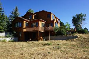 featured image of 498 Parkview Ave