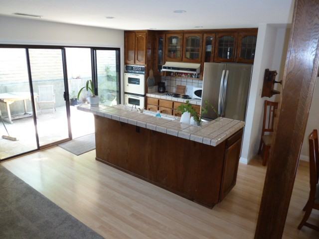 265 S Bayview Ave #F - Photo 3 of 17