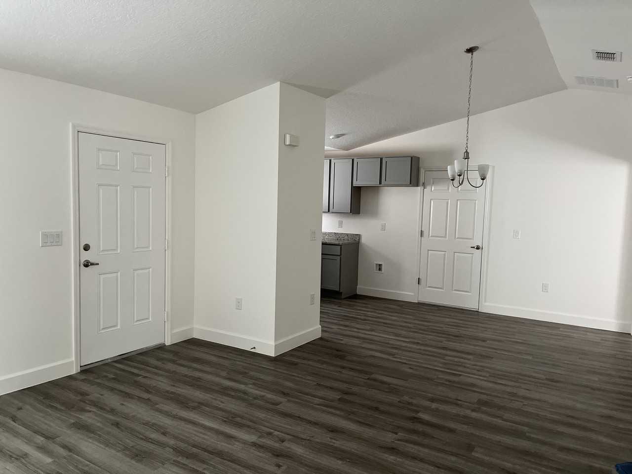 1640 5th Ave - Photo 2 of 3