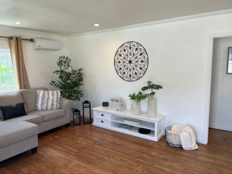 2112 54th St - Photo 2 of 26