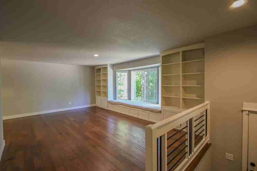 3927 Sw Arnold St - Photo 2 of 17