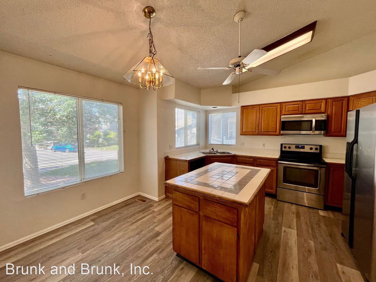 4110 4110 Solarface Ct - Solarface Ct. 4110 - Photo 2 of 25