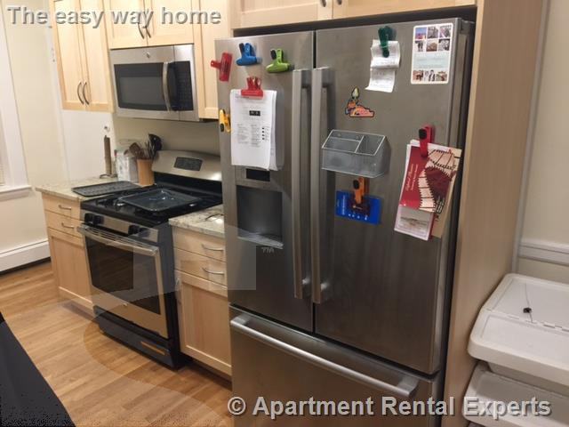 216 Massachusetts Ave #2