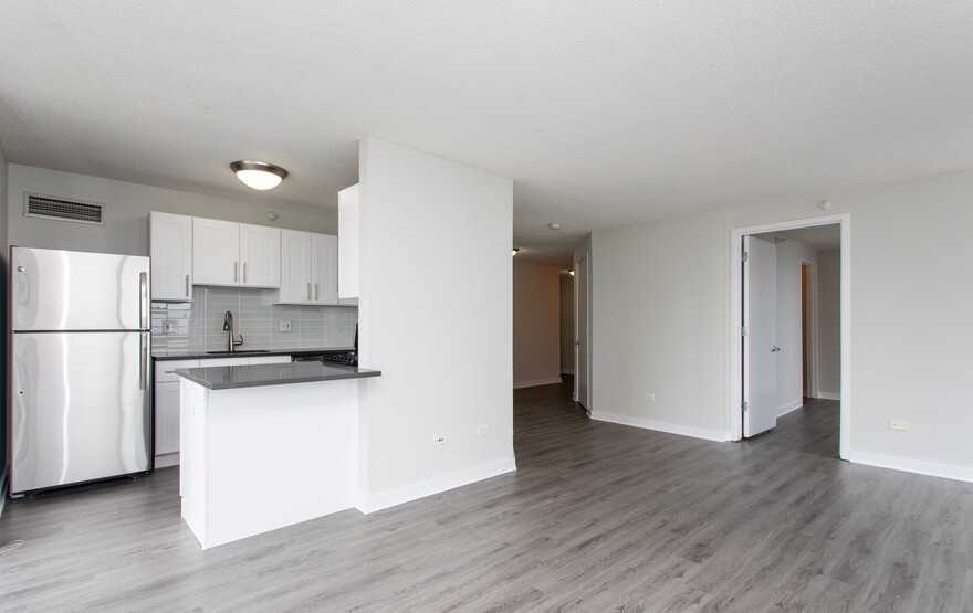 540 N State St #2-2 - Photo 2 of 23