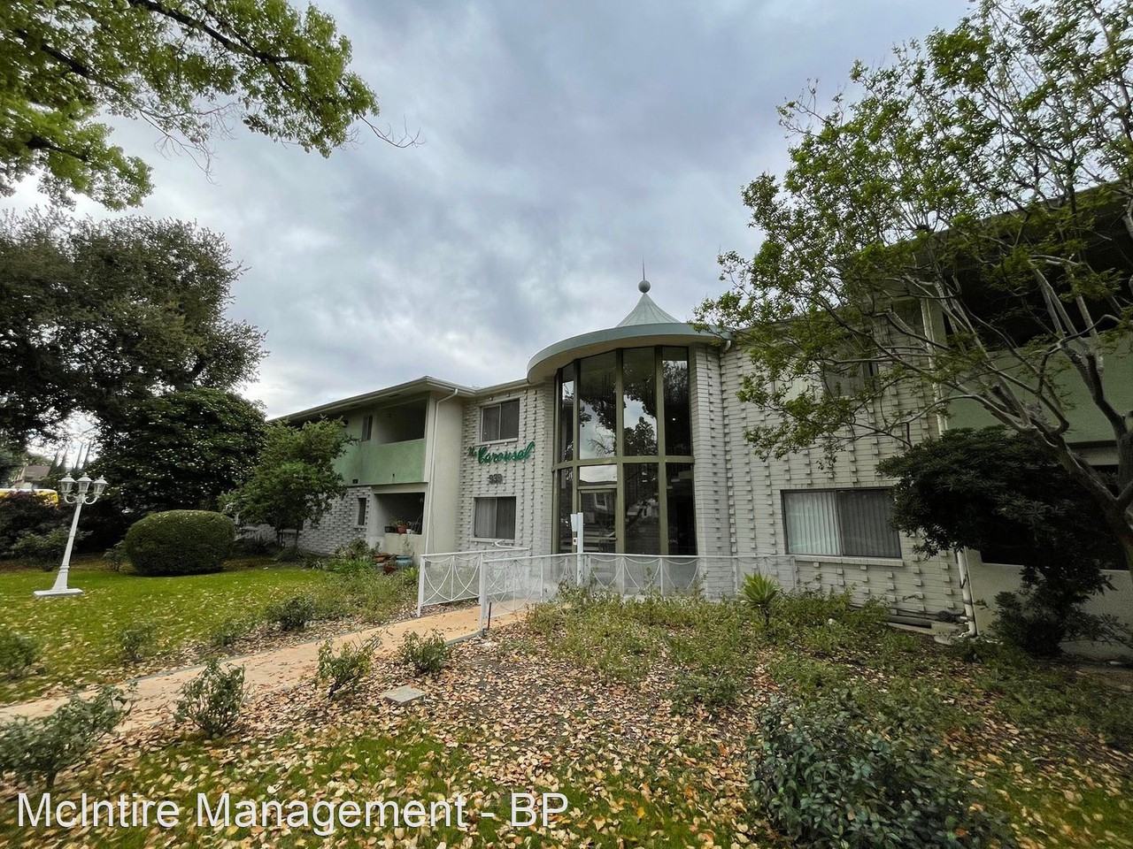 939 Arcadia Avenue - Photo 3 of 18