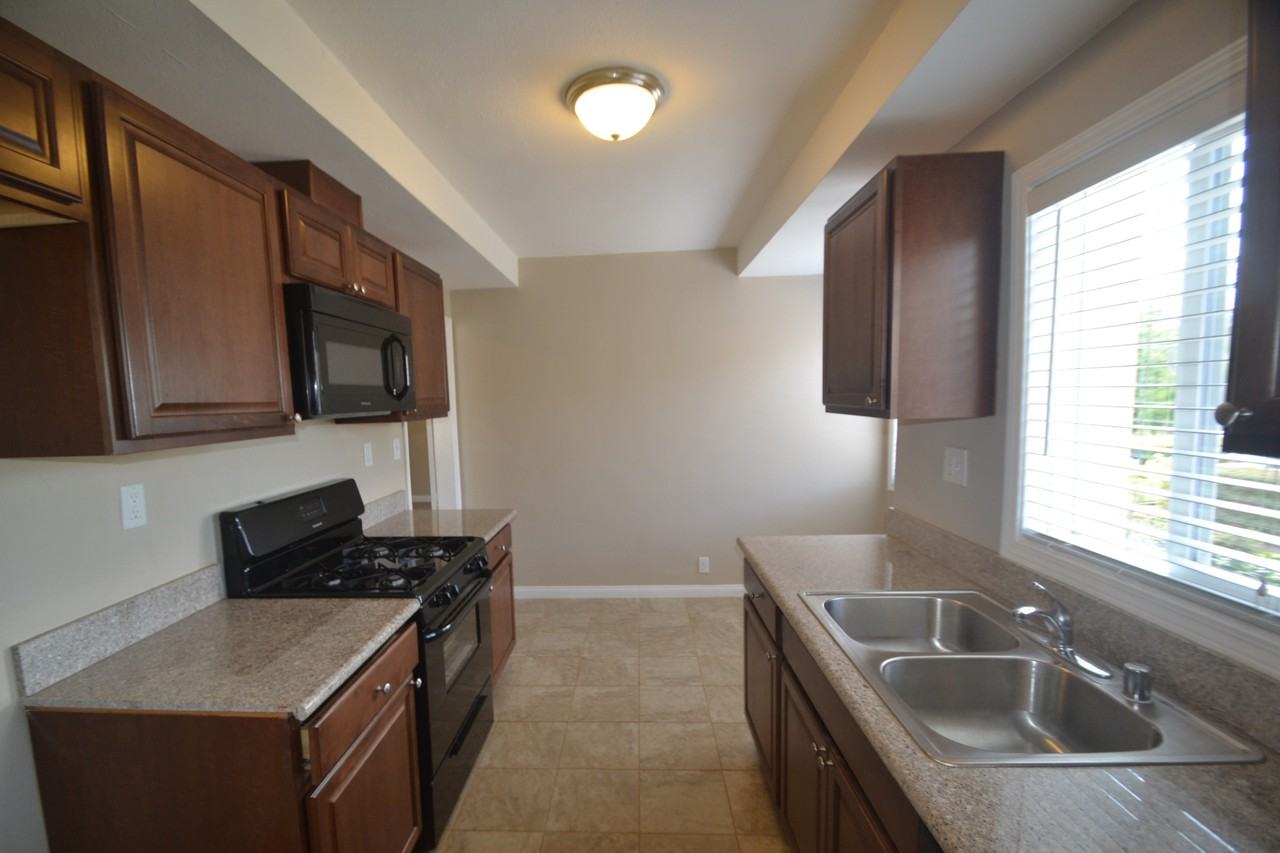 5928 Ladera Park Ave - Photo 2 of 10