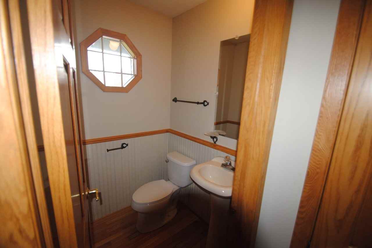 1861 Wicker St - Photo 3 of 13