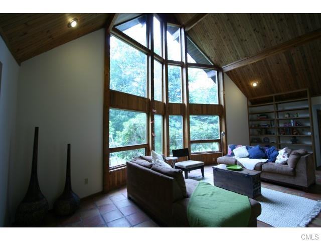 33 Osborn Farm Rd - Photo 3 of 25