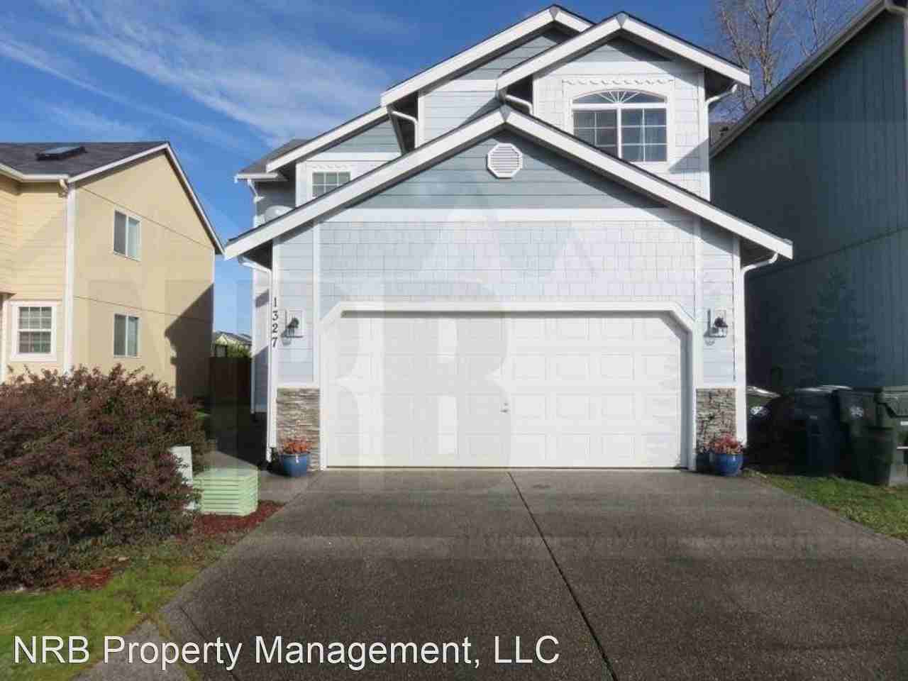 1327 196th St E - Photo 2 of 34