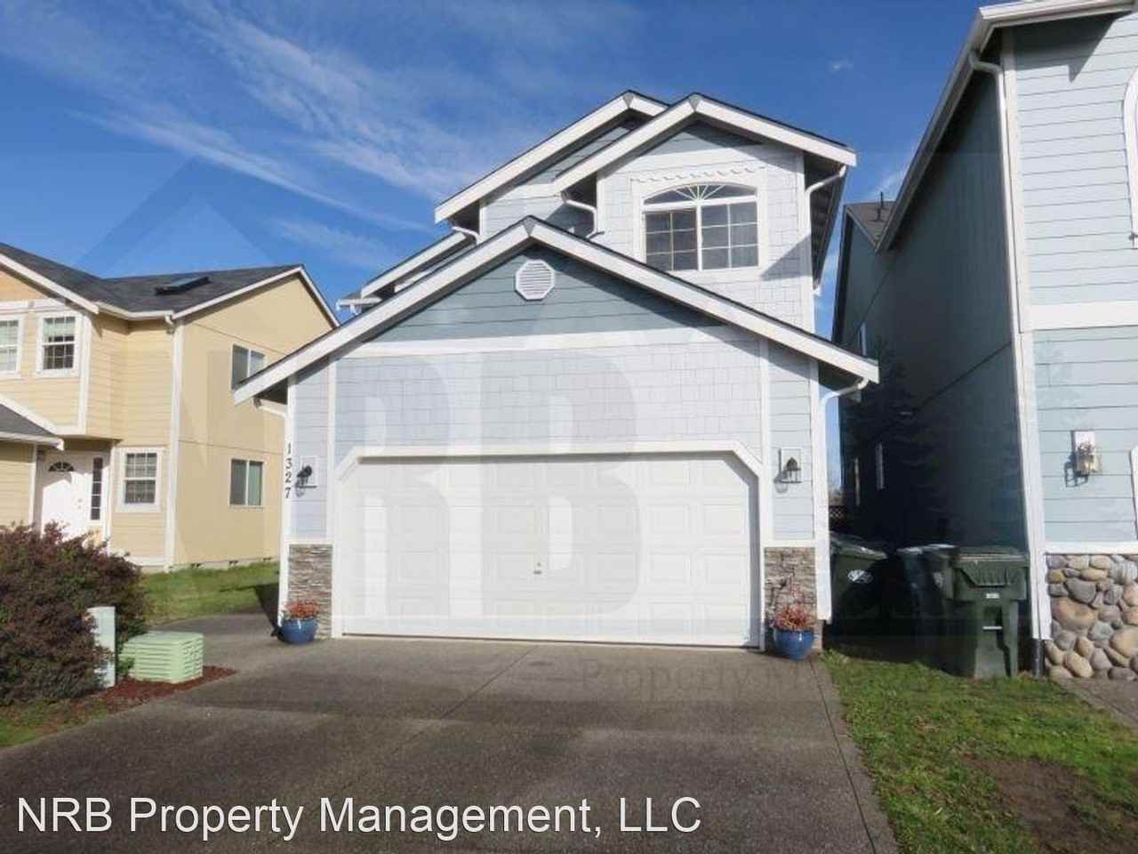 1327 196th St E - Photo 3 of 34