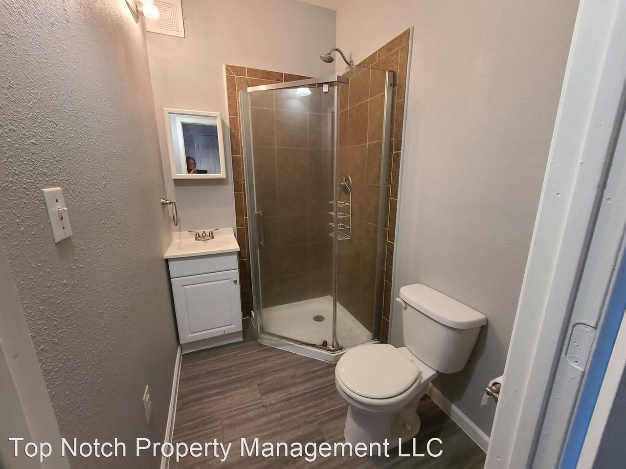 4208 6th Ave - Photo 3 of 7