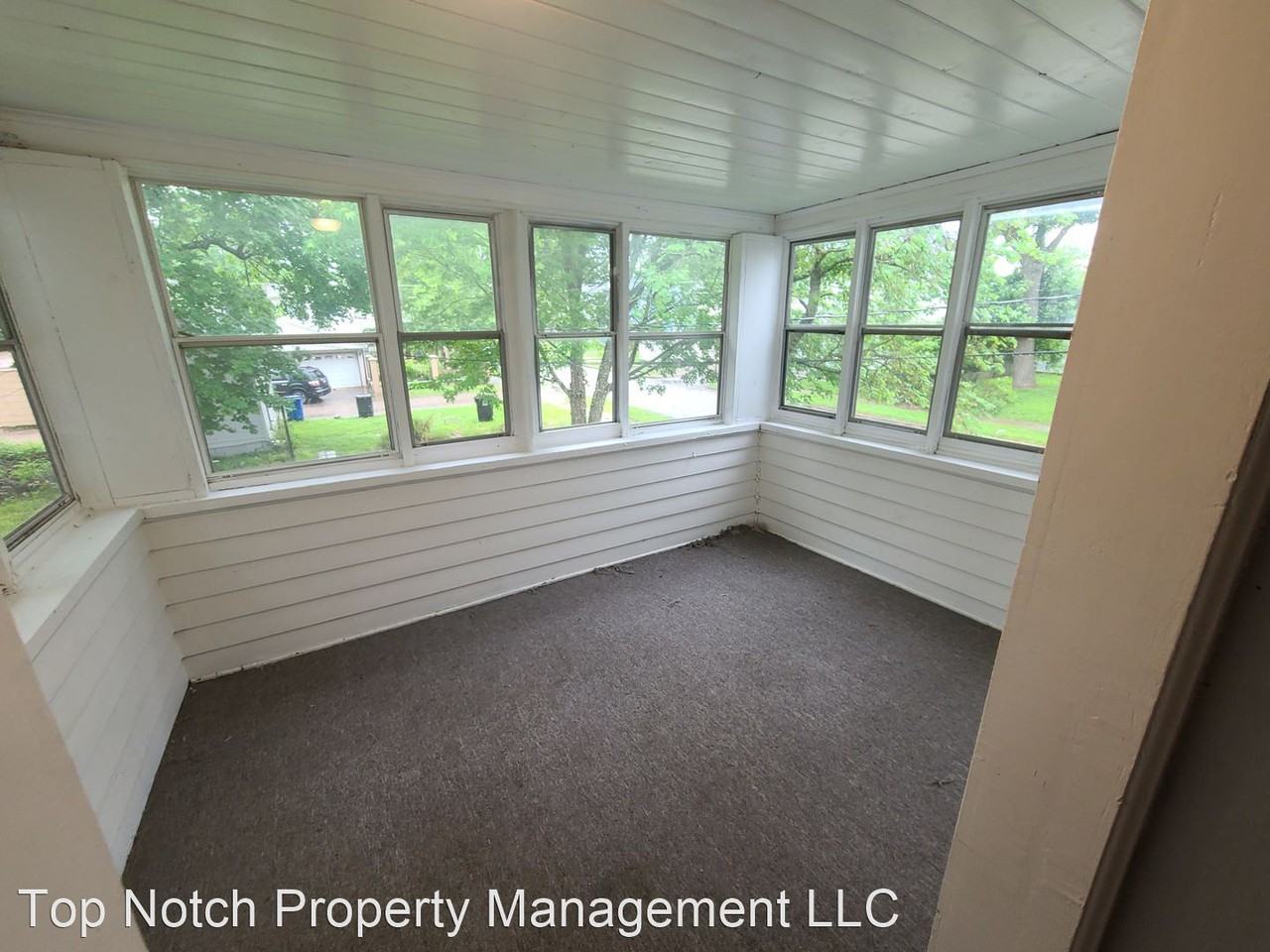 818 18th Avenue - Photo 2 of 10