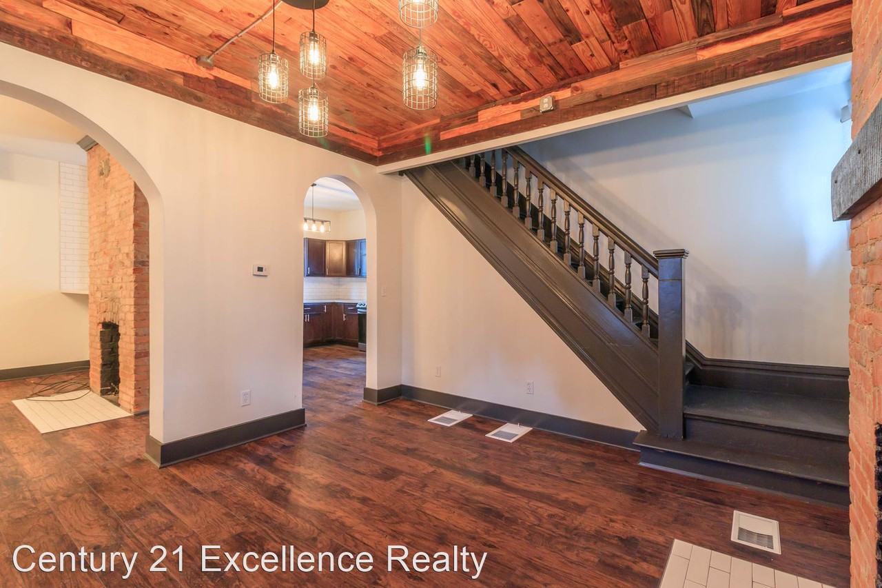 28 N Princeton Ave - Photo 3 of 34