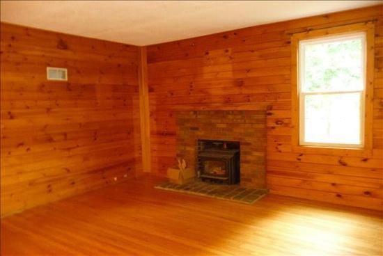 1025 Freedom Plains Rd 1 - Photo 3 of 18