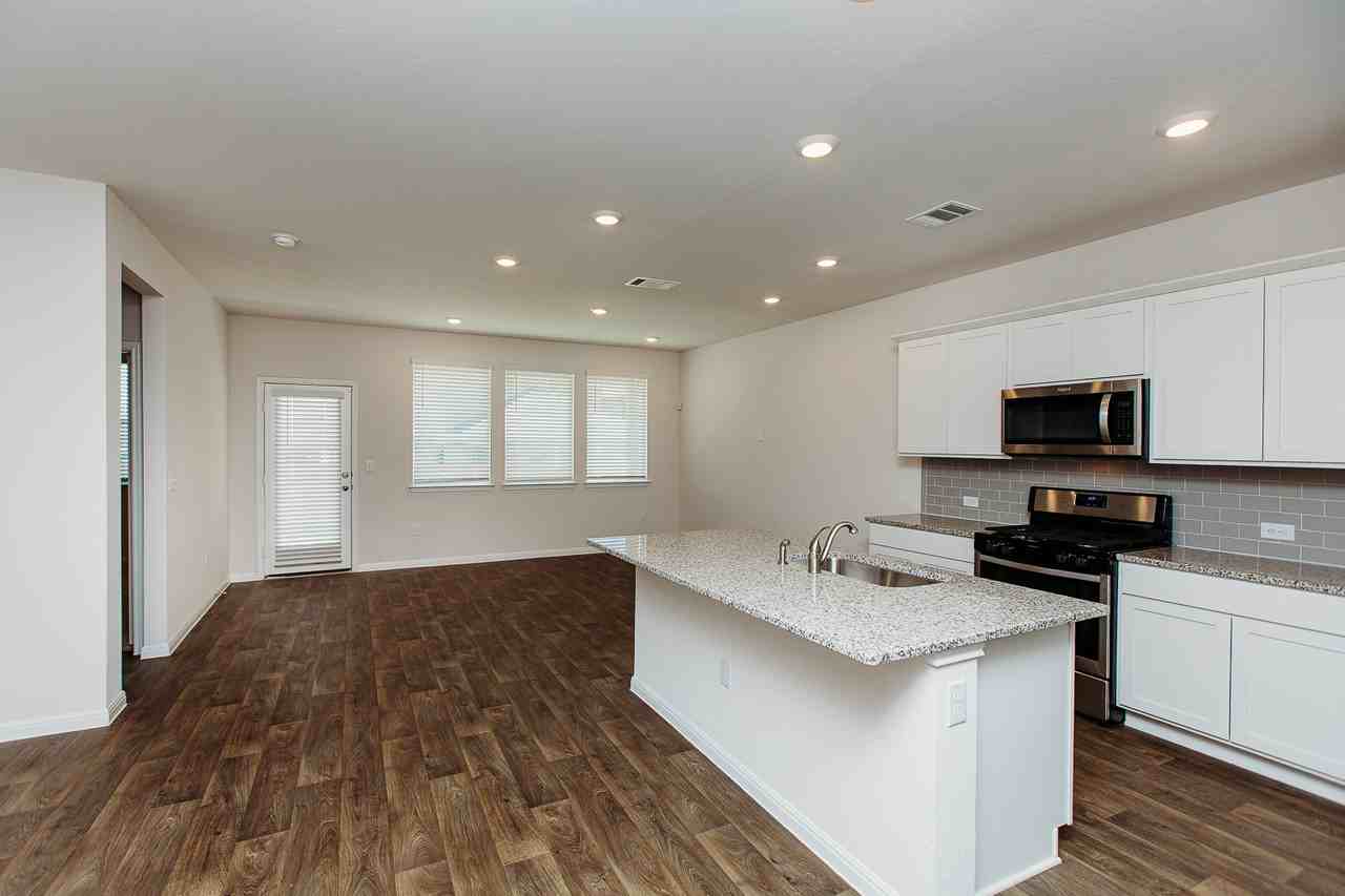 108 108 Finley Rae Dr - Photo 2 of 22