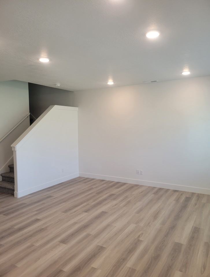 1823 Ne #145 - Photo 3 of 11