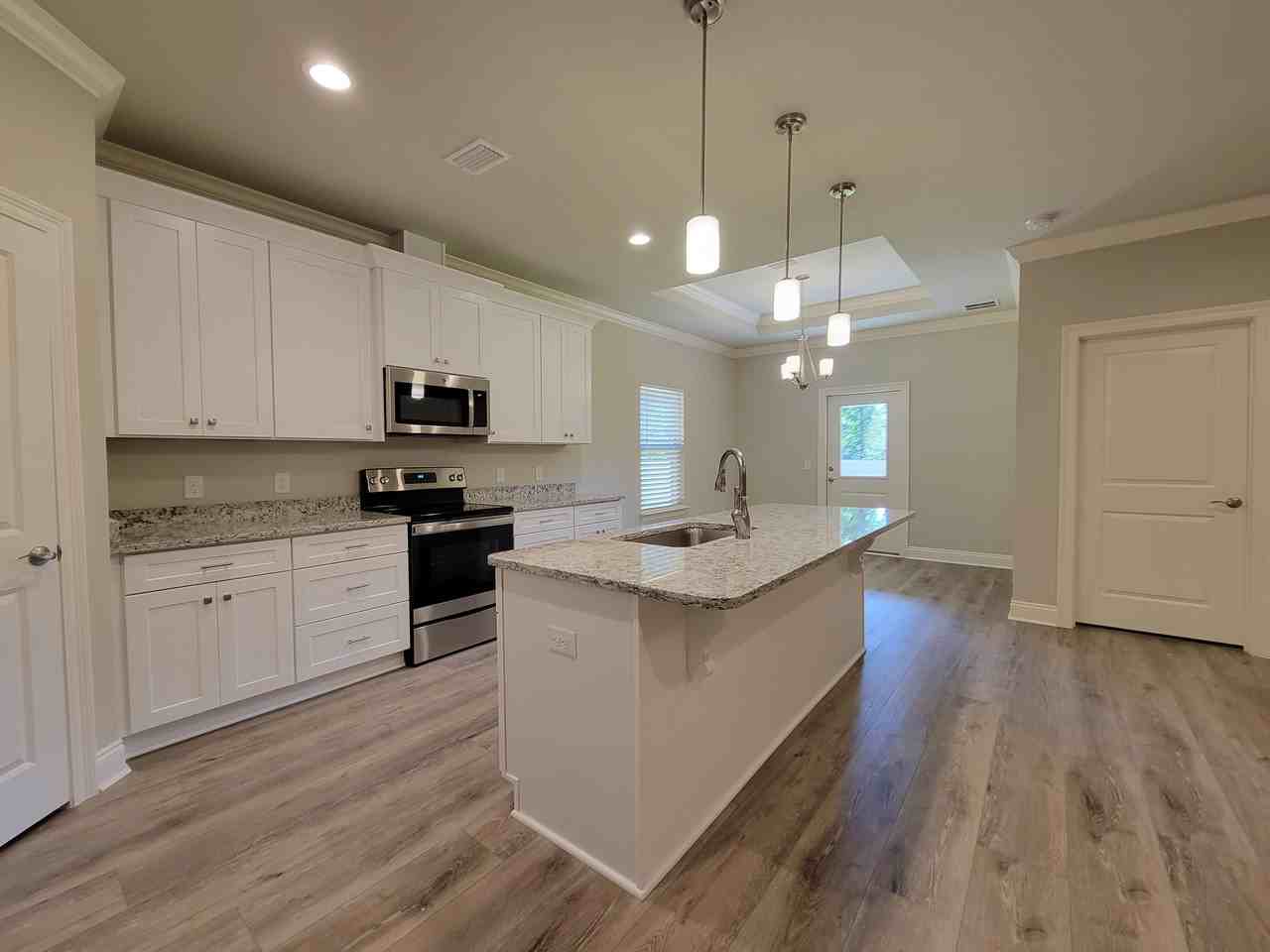 1829 Anderson Ave - Photo 3 of 22