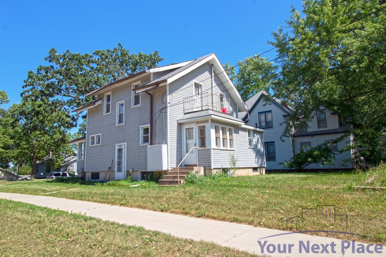 433 5th Avenue Northeast #2 - Photo 2 of 12