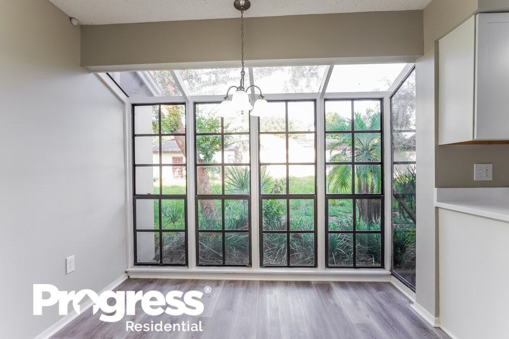 4 Orange Blossom Dr - Photo 3 of 16
