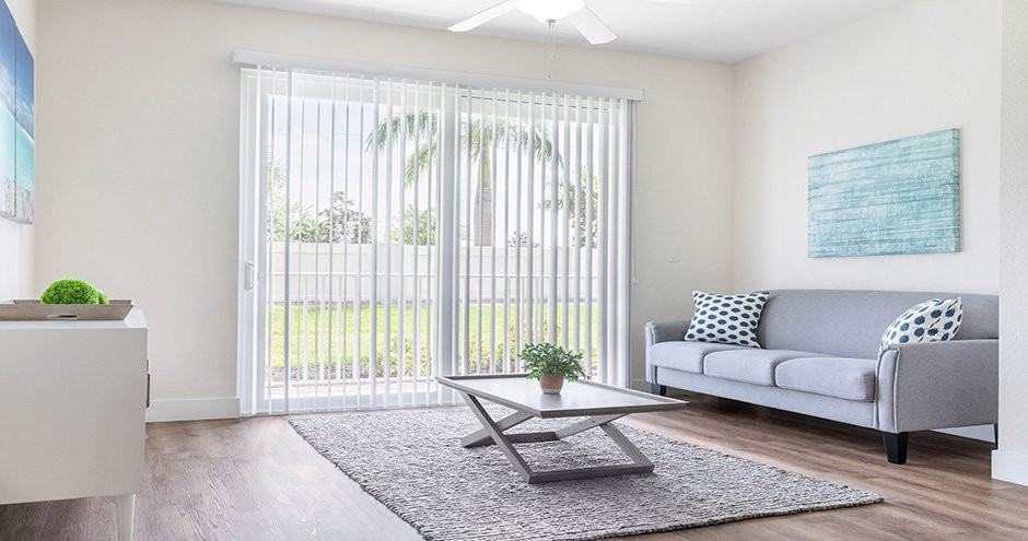 Milano Lakes - Photo 4 of 31