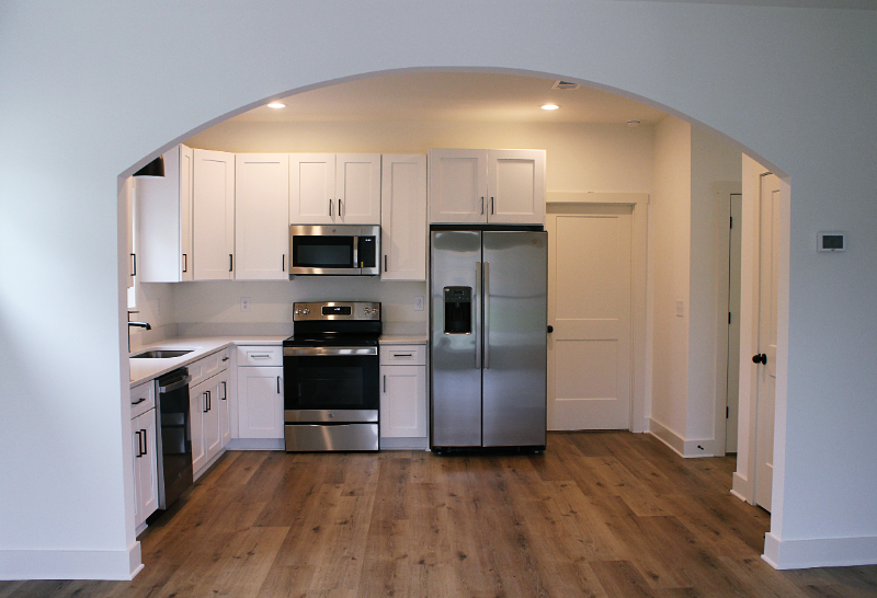 1013 Dodson St - Photo 3 of 10