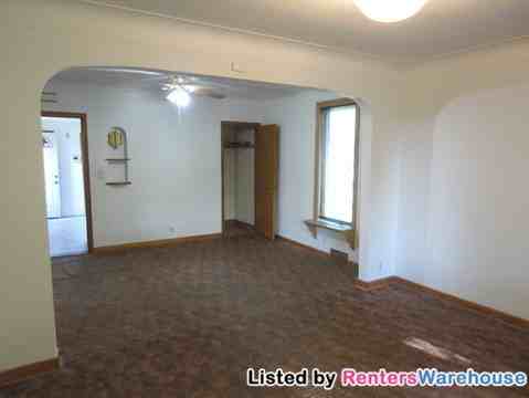 628 N Capitol Blvd - Photo 3 of 14