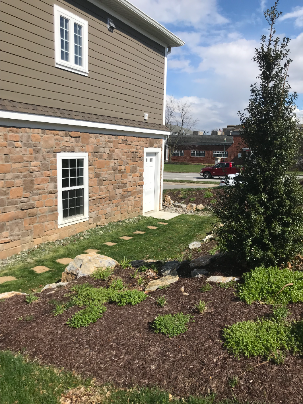 802 Reese Ave - Photo 3 of 18