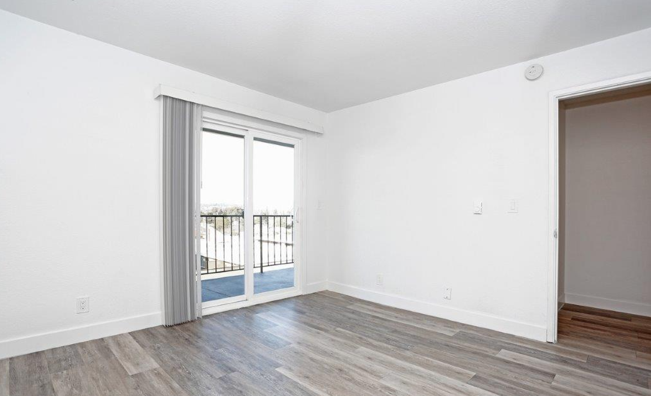 Cinnamon Apartments - Photo 2 of 5