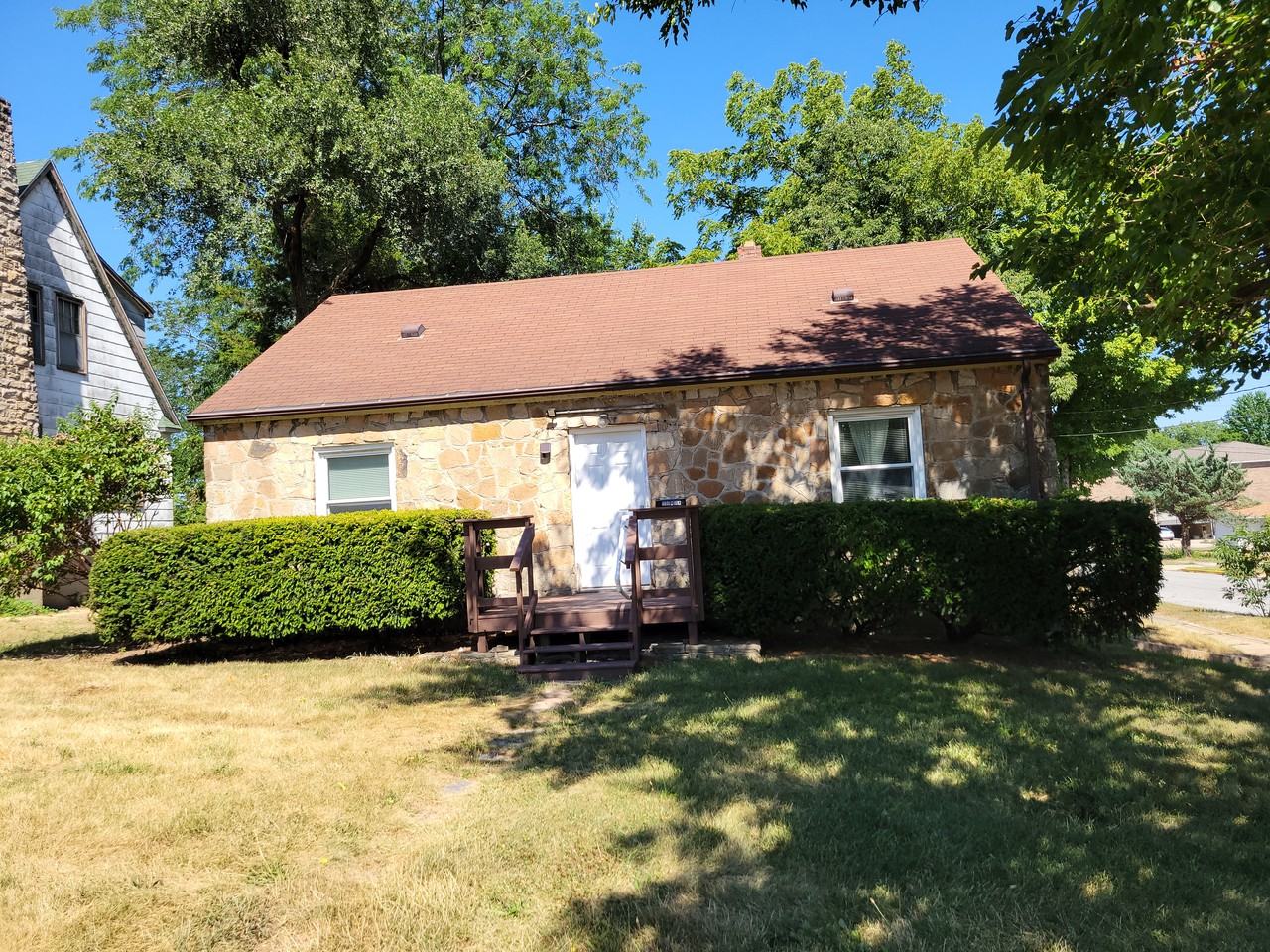 1800 North Elm Street