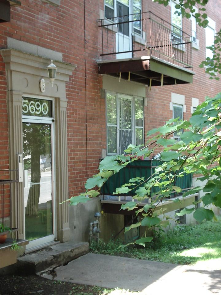 3510 Cote Ste Catherine - Photo 3 of 13