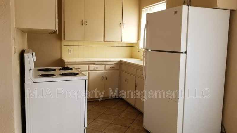 1474 Nw #1474 - Photo 2 of 11