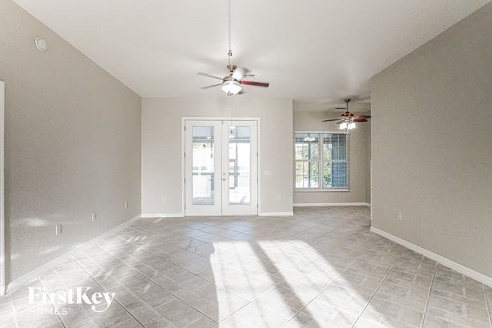 109 Lake Dell Dr - Photo 3 of 15