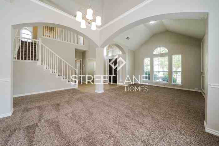 721 Paint Creek Rd - Photo 3 of 15