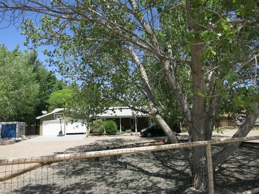 115 E Meadowlark Ln - Photo 2 of 2
