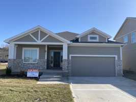 featured image of 6776 Praire Ln #1