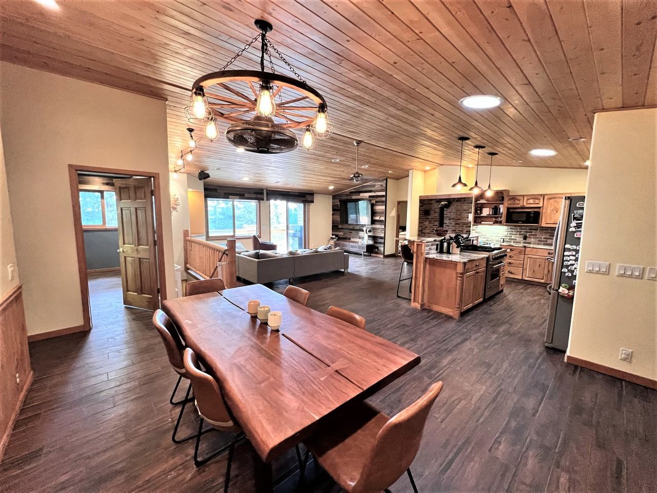 11760 Cherokee Trl #1 - Photo 3 of 28