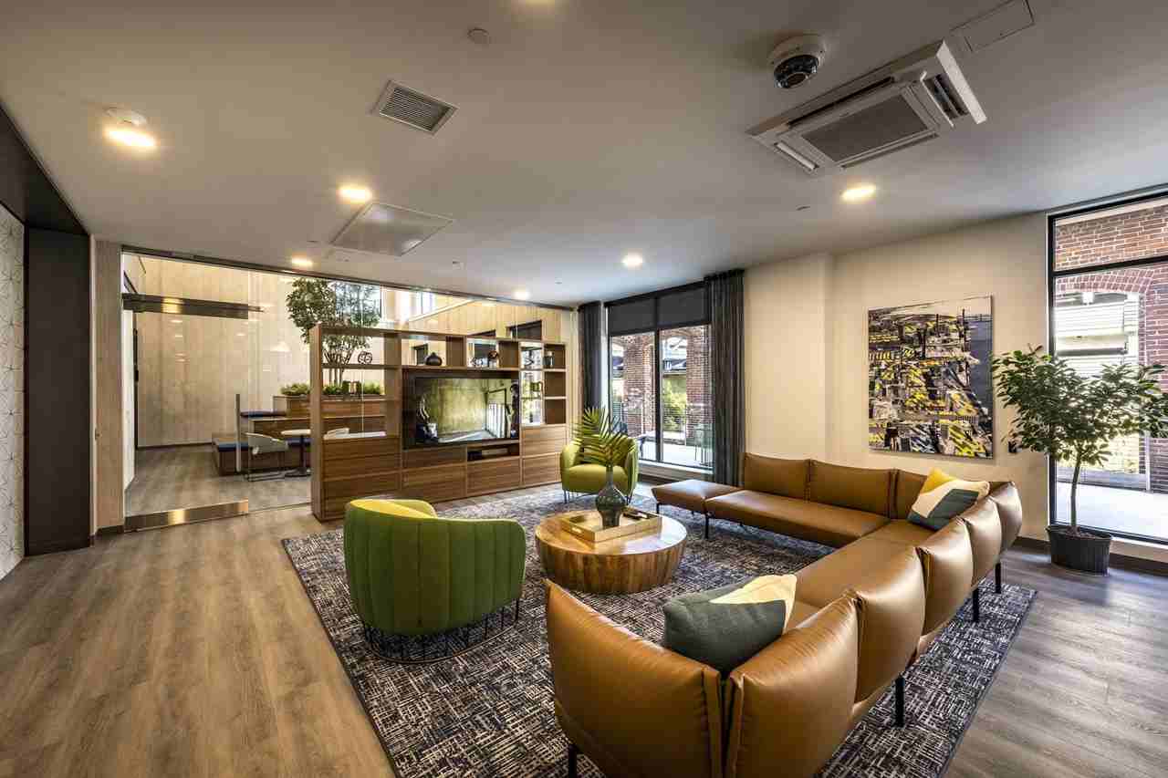 201 Canal - Photo 7 of 39