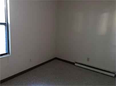 305 W. Elm - Photo 2 of 19