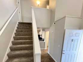 509 Valley Ave Ne - Photo 1 of 1