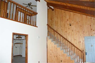 648 N 1050 W - Photo 3 of 28