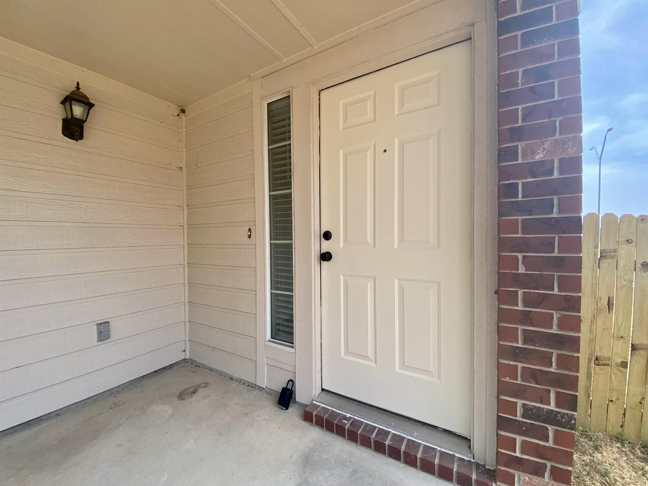 1428 Fort Lloyd Pl #1 - Photo 2 of 28