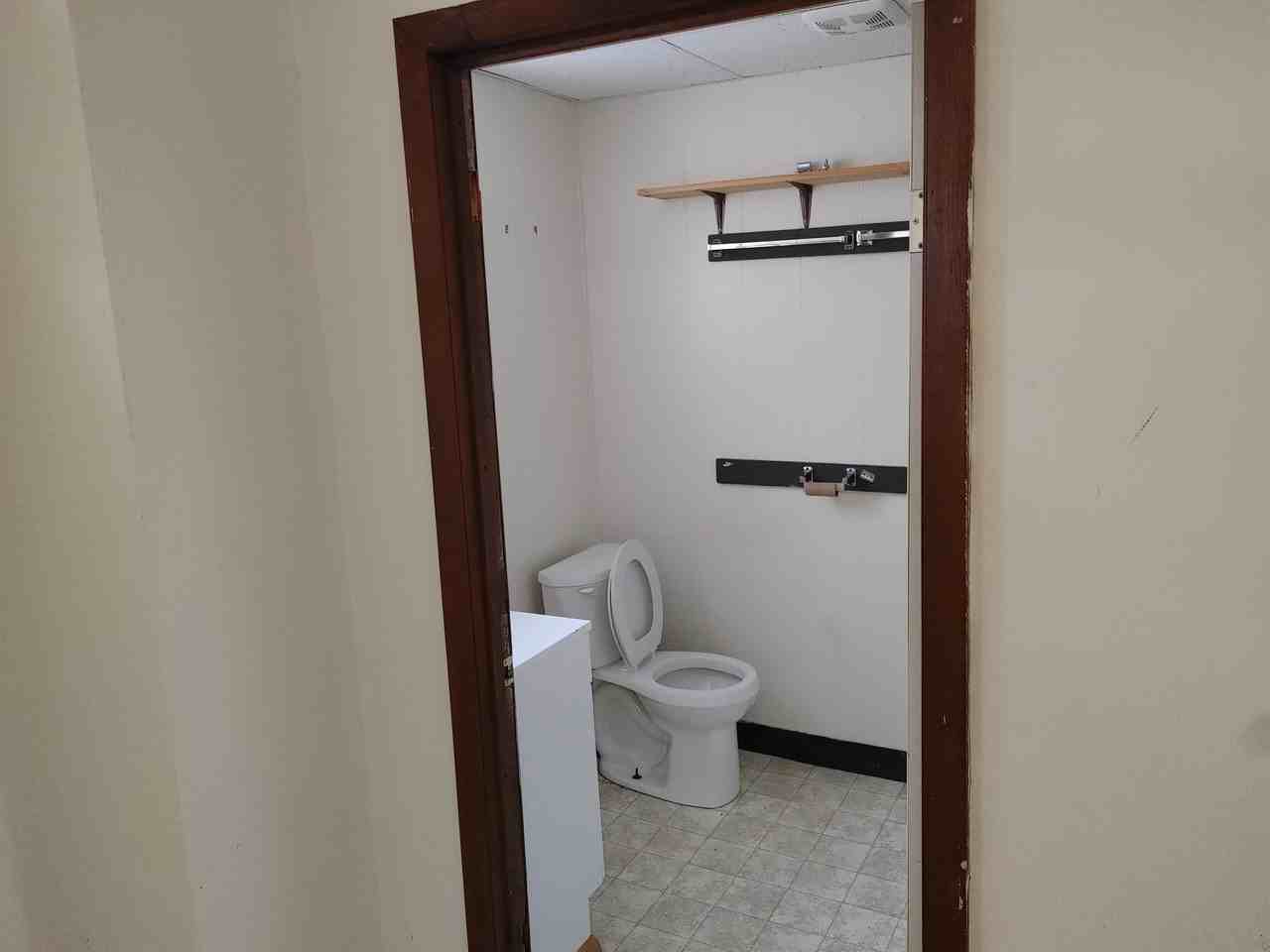 31 West Columbus StreetApt. D #D - Photo 5 of 8