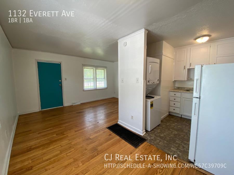 1132 Everett Ave - Photo 3 of 11