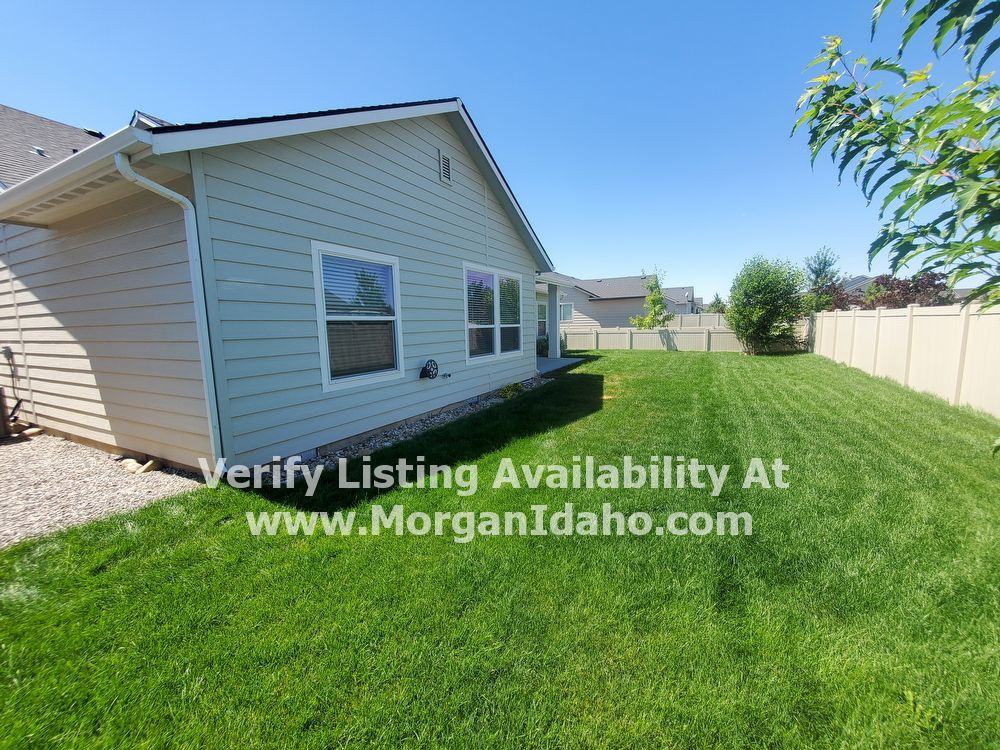 1022 E Italy St - Photo 2 of 20