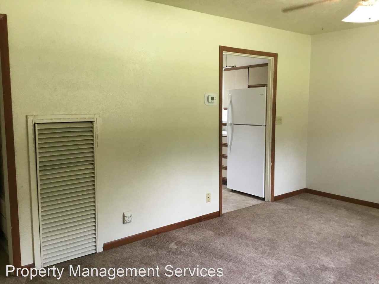 1601 Avalon St - Photo 3 of 10