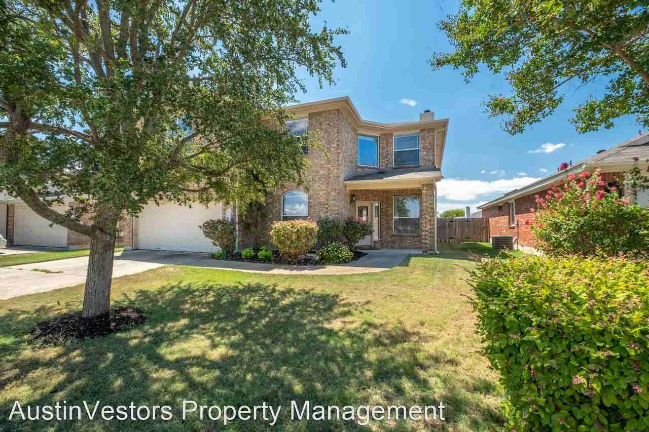 3329 Pioneer Crossing Dr - Photo 2 of 42