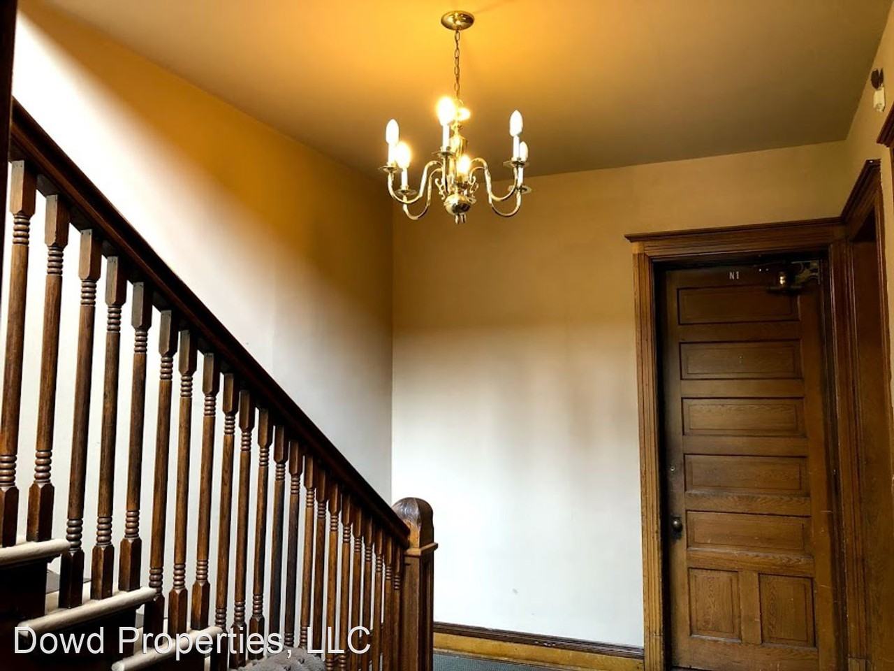 1112 South Fell Avenue - Photo 3 of 10