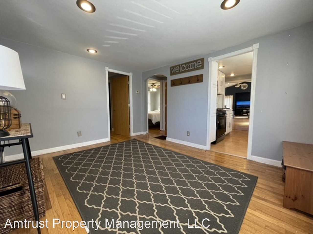 312 Johnson St - Photo 3 of 12