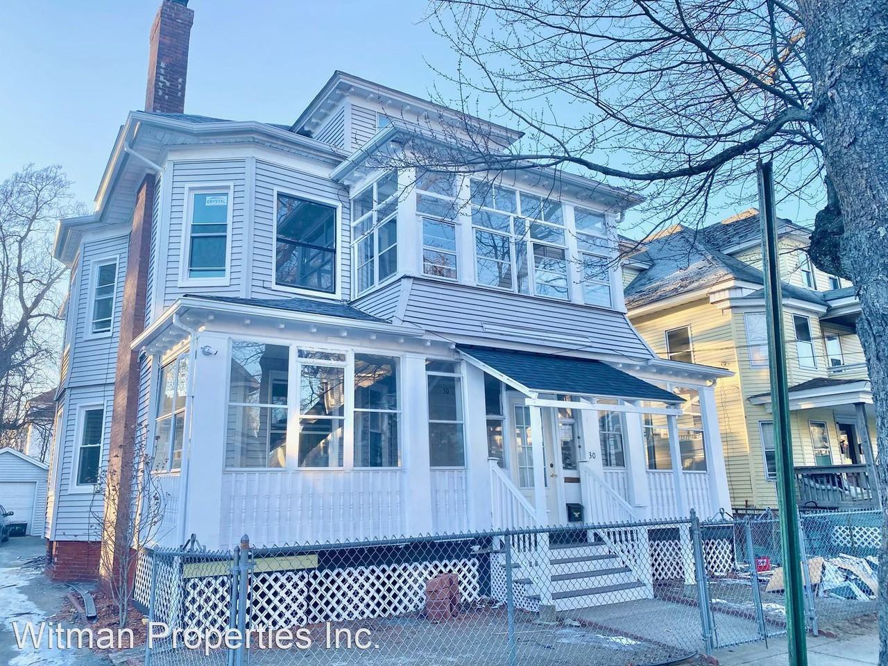 30 Lester St Apartments in Forest Park, Springfield, MA 01108 Zumper