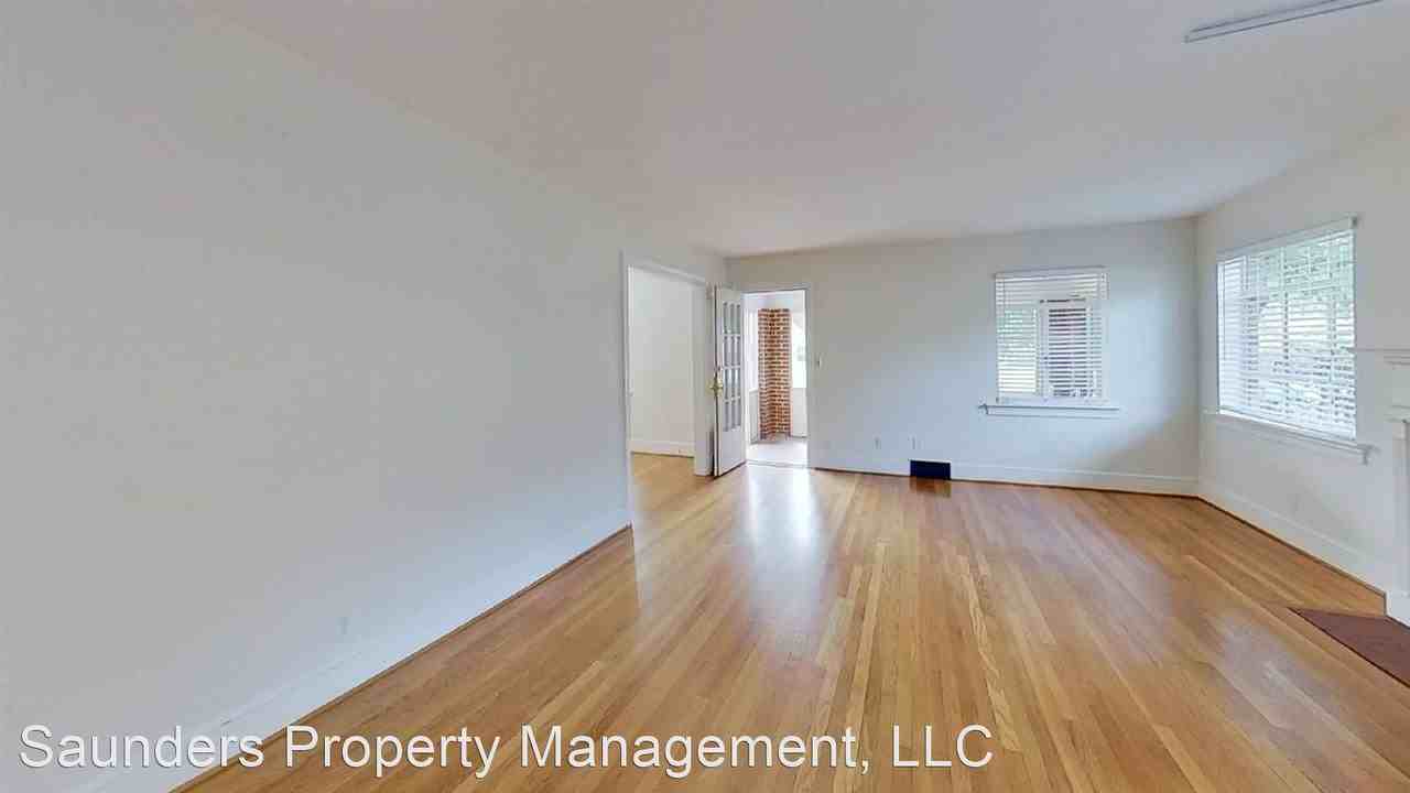 1414 Polo Rd - Photo 3 of 12